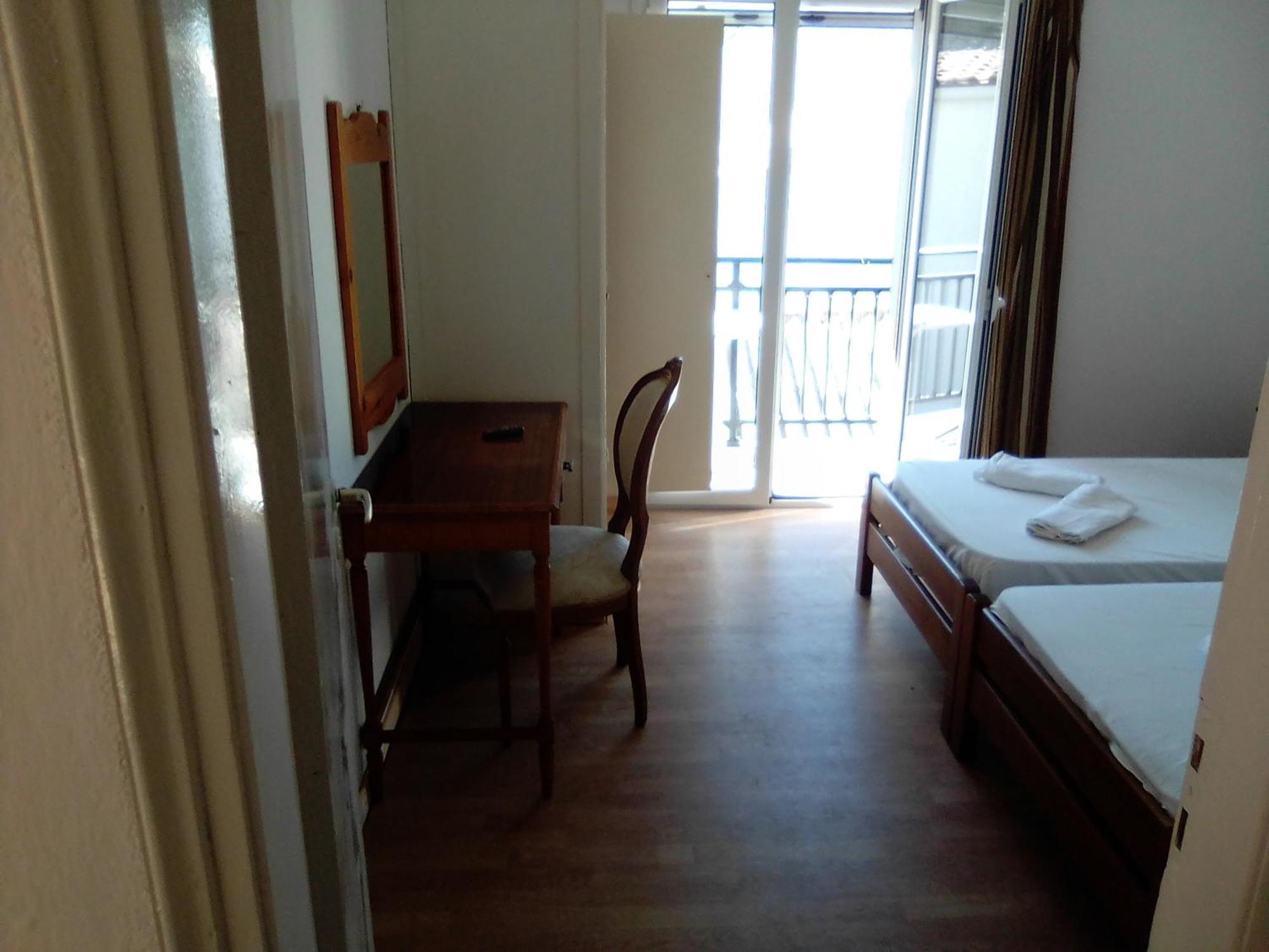 Georgia Beach Apartments Mesongí Extérieur photo